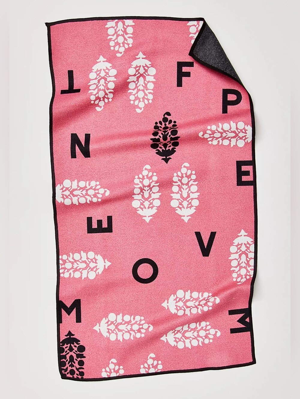 New With Tags Free People Movement x Geometry Fitness Towel